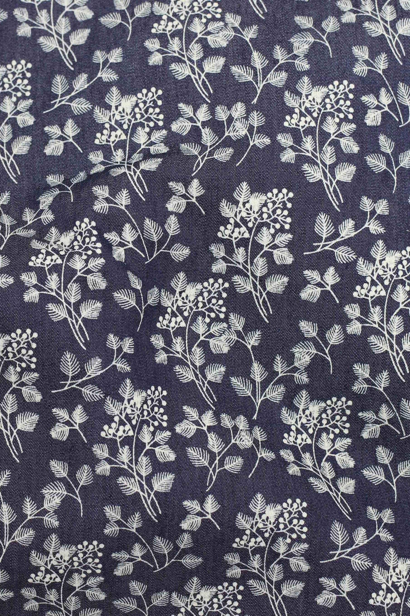 Berry Spray Chambray Dark Blue Mix