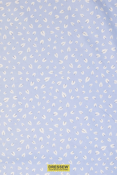 Breezy Leaves Flannelette Sky / White