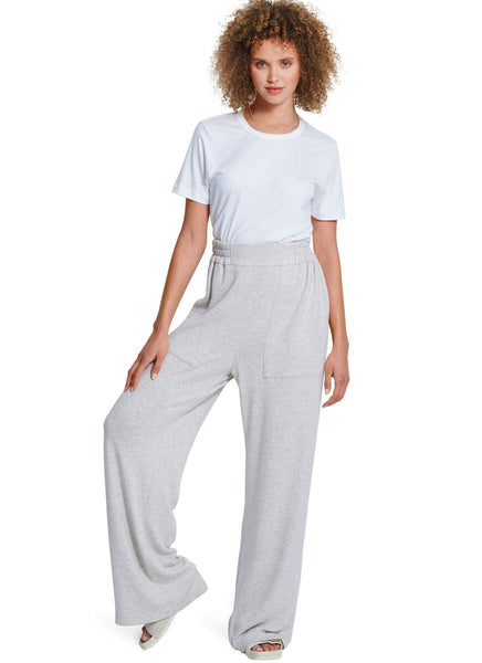 Burda - 5853 Misses' Homewear