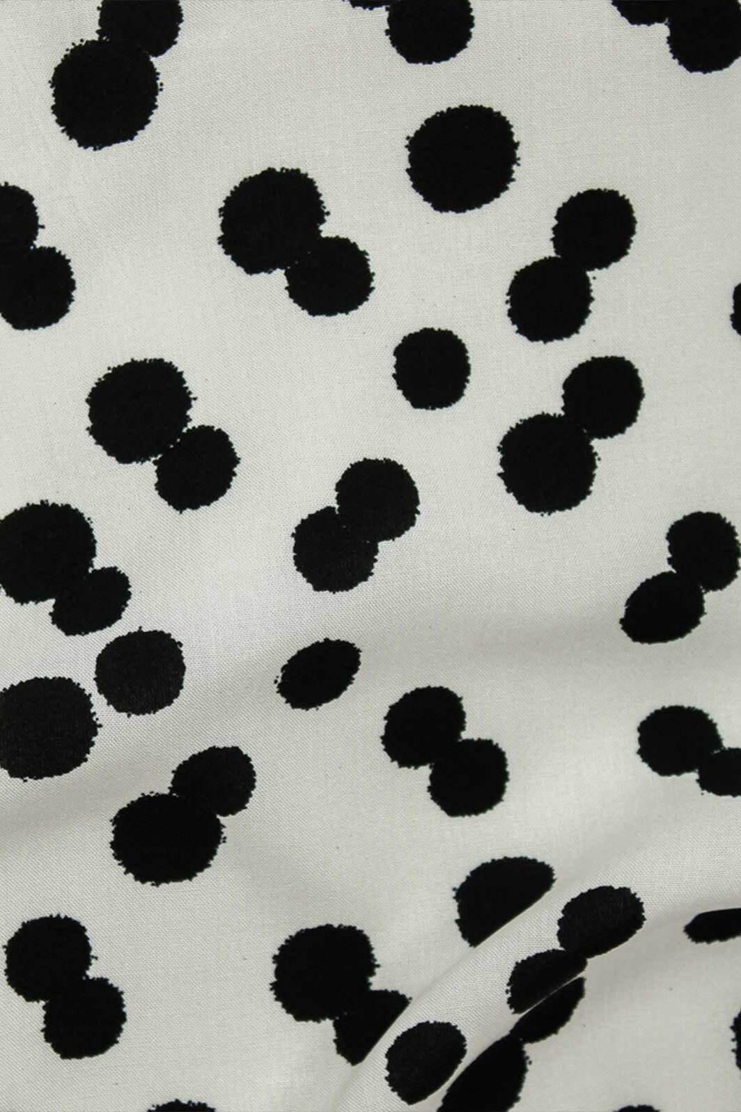 Double Dot Rayon Off White / Black