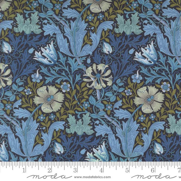 Morris Manor Compton Floral By Barbara Brackman For Moda Twilight