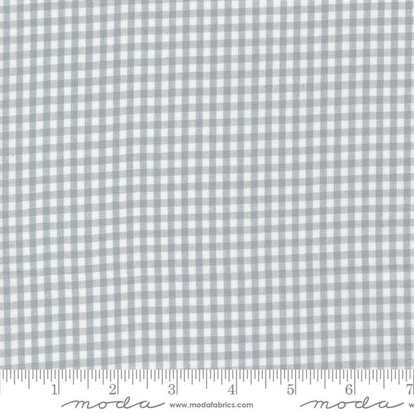 Panache Wovens Mini Gingham By Pieces To Treasure For Moda White / Grey