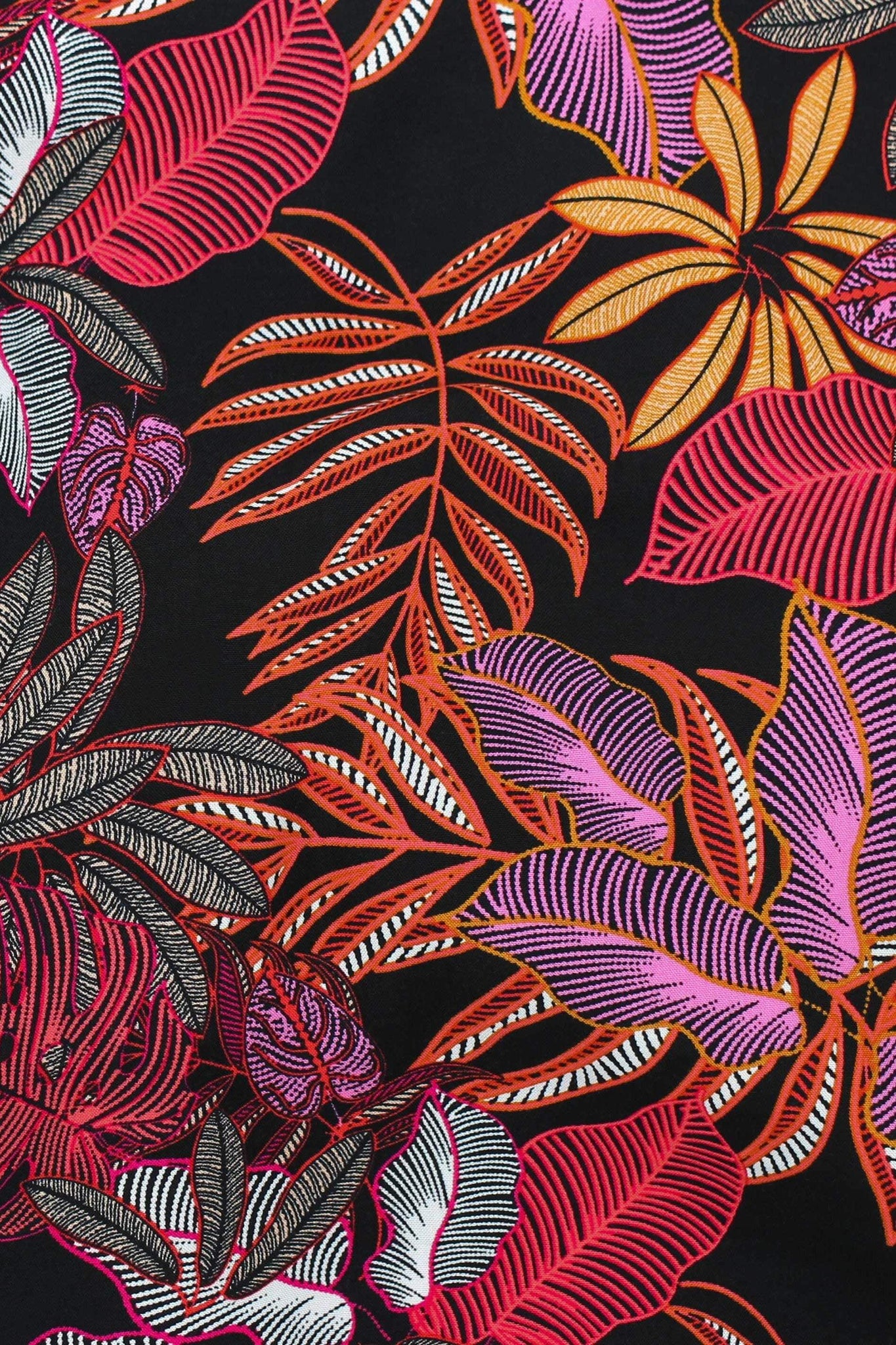 Sofia Jungle Leaves Black / Orange / Pink